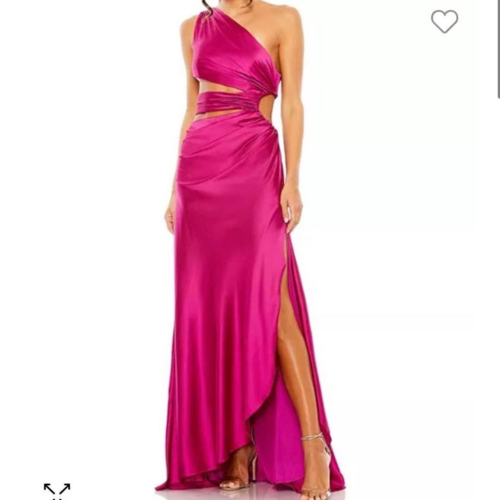 Mac Duggal gown